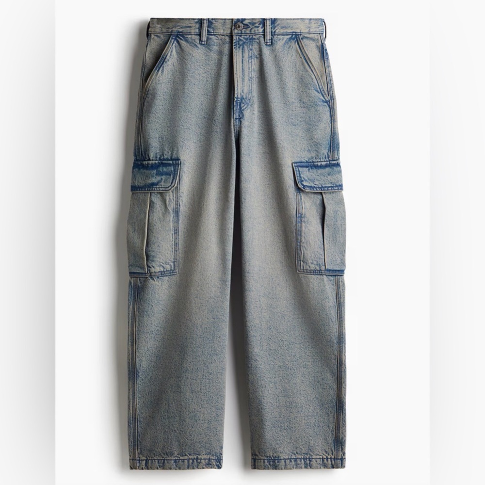 H&M Men’s Baggy Fit Cargo Jeans 34
